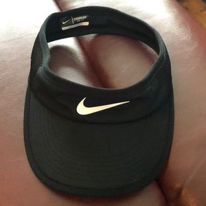 Nike Sun Visor